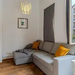 Canela Homes Barcelona Light